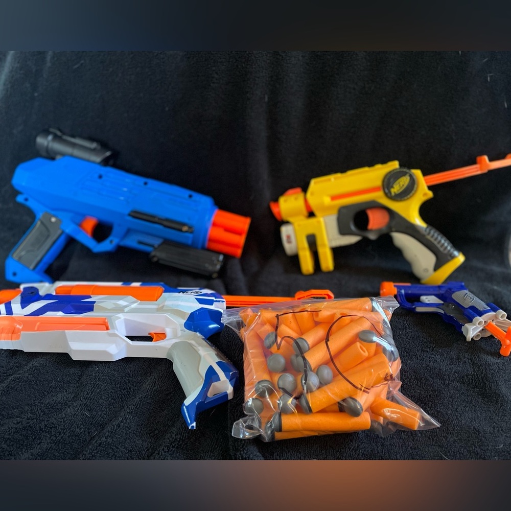 Nerf gun bundle